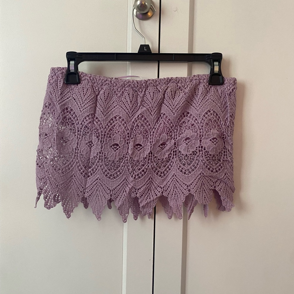 Lavender Lace Strapless Top